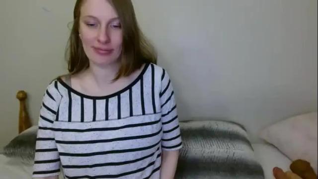 Image 4 of kissallie Stream on Chaturbate on 5 months ago