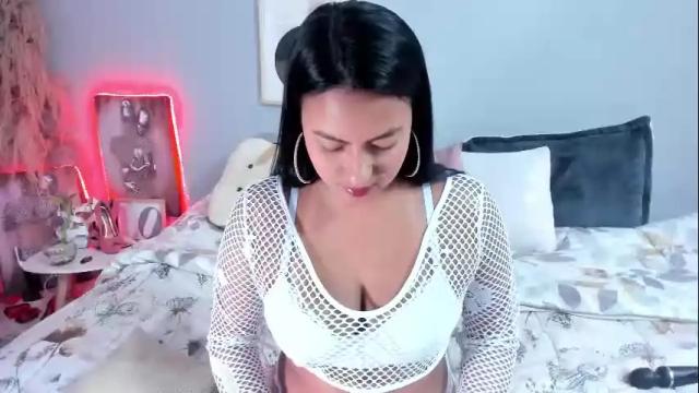 Image 4 of kissasins22 Stream on Chaturbate on 5 months ago