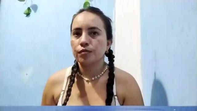 Image 6 of kissmelovejummy Stream on Chaturbate on 13 months ago