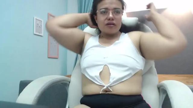 Image 8 of kitana_tigres Stream on Chaturbate on 15 months ago