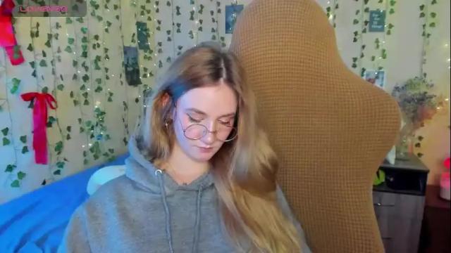 Image 11 of kitanakati Stream on Chaturbate on 2 months ago