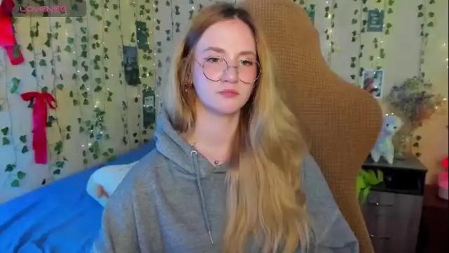 Image 12 of kitanakati Stream on Chaturbate on 2 months ago
