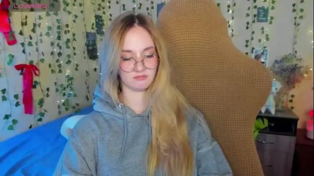 Image 8 of kitanakati Stream on Chaturbate on 2 months ago