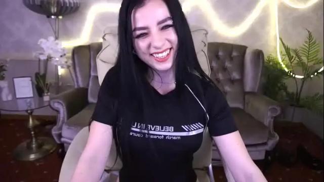 Image 2 of kitnis1love Stream on Chaturbate on 1 month ago