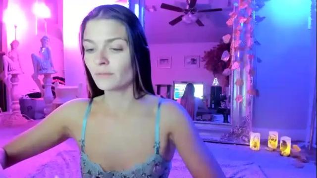 Image 12 of kitsuneserina77 Stream on Chaturbate on 19 months ago