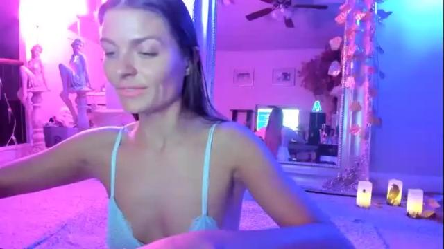 Image 12 of kitsuneserina77 Stream on Chaturbate on 18 months ago