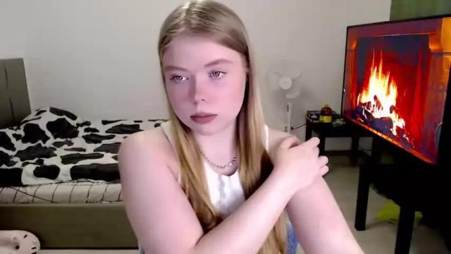 Image 7 of kitten_jenny01 Stream on Chaturbate on 17 months ago