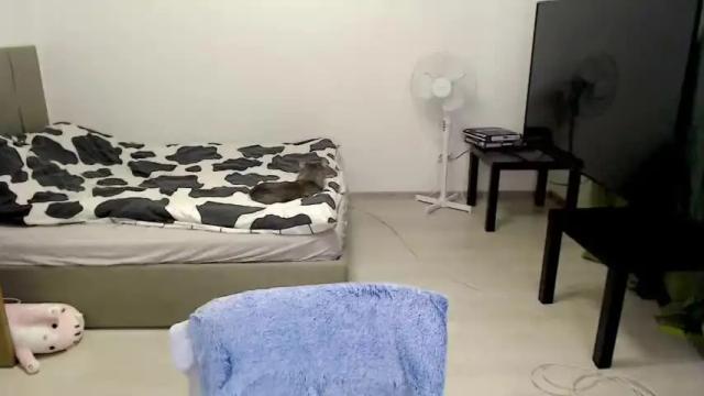 Image 10 of kitten_jenny01 Stream on Chaturbate on 14 months ago