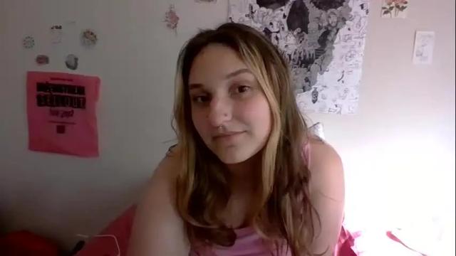 Image 7 of kittenbaby90 Stream on Chaturbate on 14 months ago