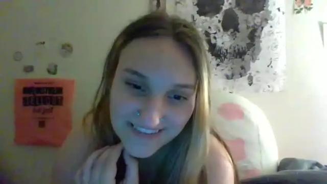 Image 9 of kittenbaby90 Stream on Chaturbate on 11 months ago