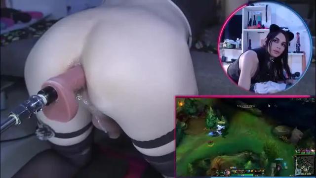 Image 3 of kittendark Stream on Chaturbate on 11 days ago