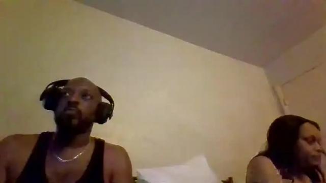 Image 4 of kittendiva42 Stream on Chaturbate on 14 months ago
