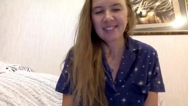 Image 10 of kittenger Stream on Chaturbate on 18 months ago