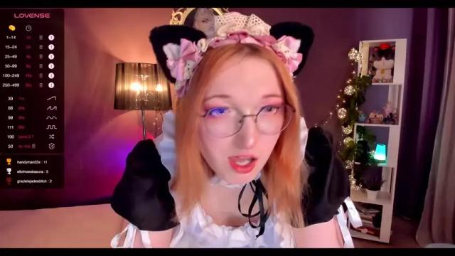 Image 11 of kittengirlchan Stream on Chaturbate on 13 months ago