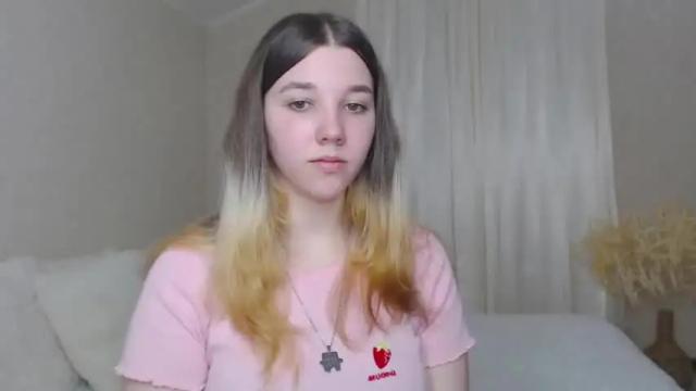 Image 6 of kitty1_kitty Stream on Chaturbate on 16 months ago