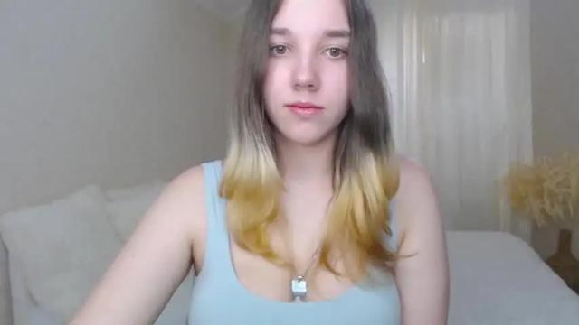 Image 6 of kitty1_kitty Stream on Chaturbate on 16 months ago