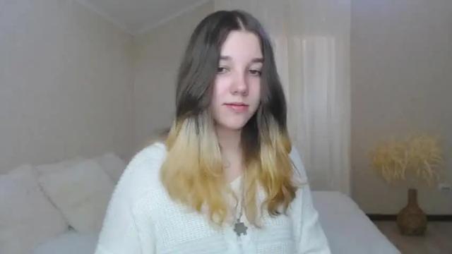 Image 7 of kitty1_kitty Stream on Chaturbate on 16 months ago