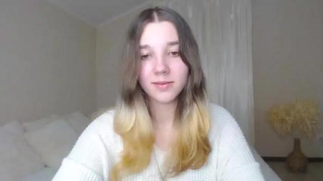 Image 11 of kitty1_kitty Stream on Chaturbate on 16 months ago