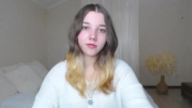 Image 4 of kitty1_kitty Stream on Chaturbate on 16 months ago
