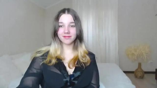 Thumbnail 1, kitty1_kitty's Stream at Chaturbate, 16 months ago