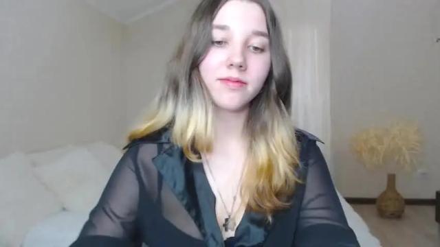 Image 4 of kitty1_kitty Stream on Chaturbate on 21 months ago