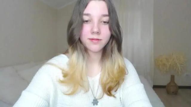 Thumbnail 1, kitty1_kitty's Stream at Chaturbate, 16 months ago