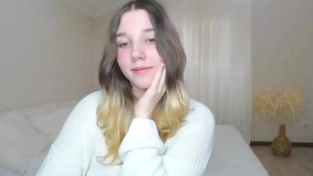 Image 7 of kitty1_kitty Stream on Chaturbate on 16 months ago