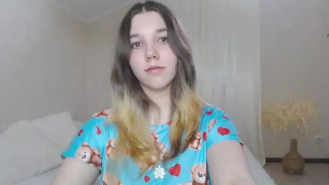 Image 10 of kitty1_kitty Stream on Chaturbate on 16 months ago