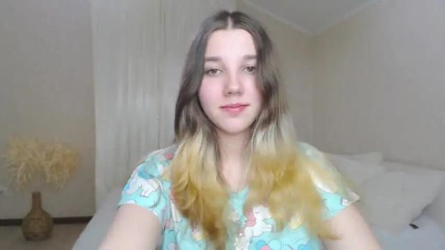Image 10 of kitty1_kitty Stream on Chaturbate on 16 months ago