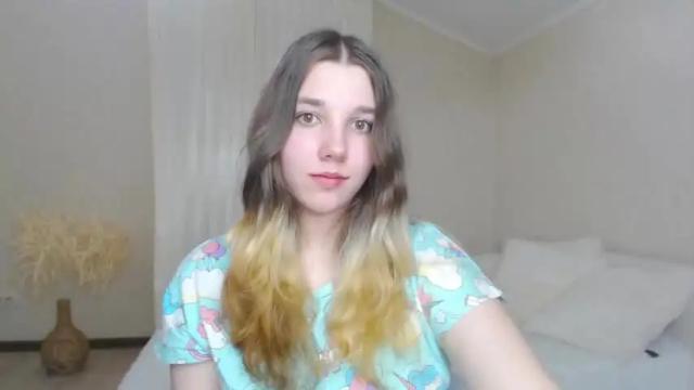 Image 12 of kitty1_kitty Stream on Chaturbate on 16 months ago