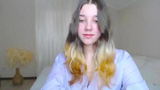 Image 11 of kitty1_kitty Stream on Chaturbate on 16 months ago