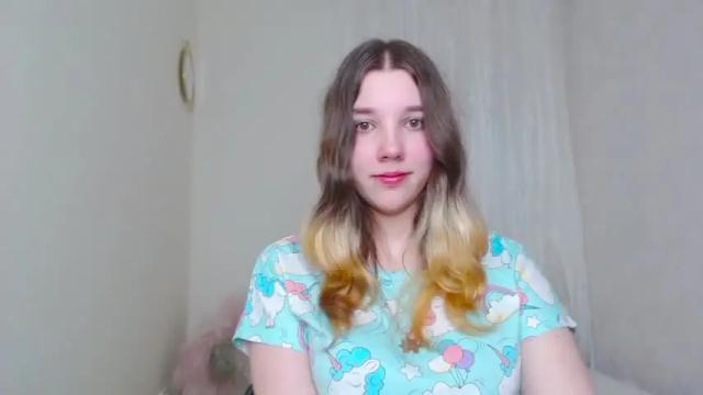 Image 2 of kitty1_kitty Stream on Chaturbate on 16 months ago