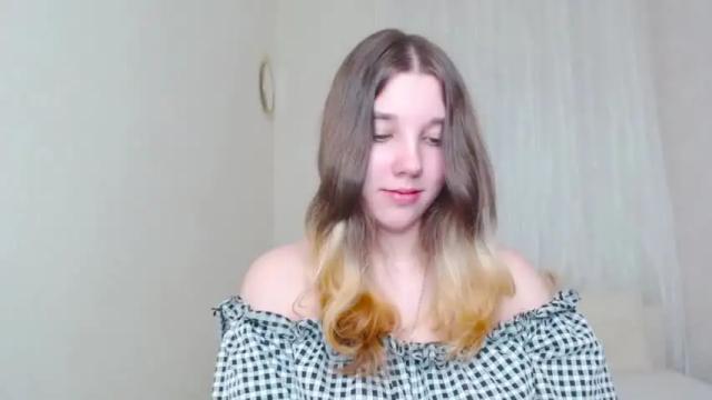 Thumbnail 1, kitty1_kitty's Stream at Chaturbate, 16 months ago
