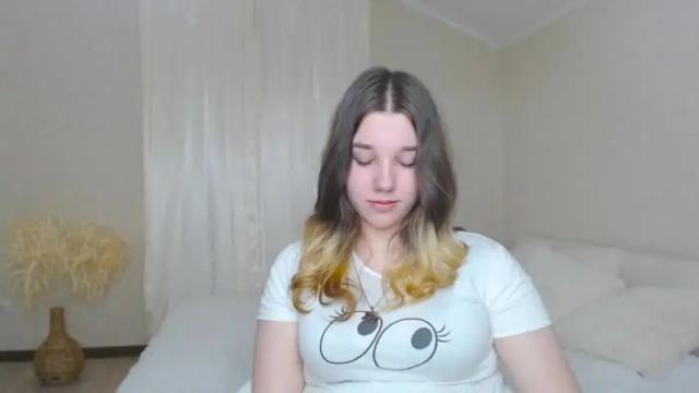 Thumbnail 3, kitty1_kitty's Stream at Chaturbate, 16 months ago