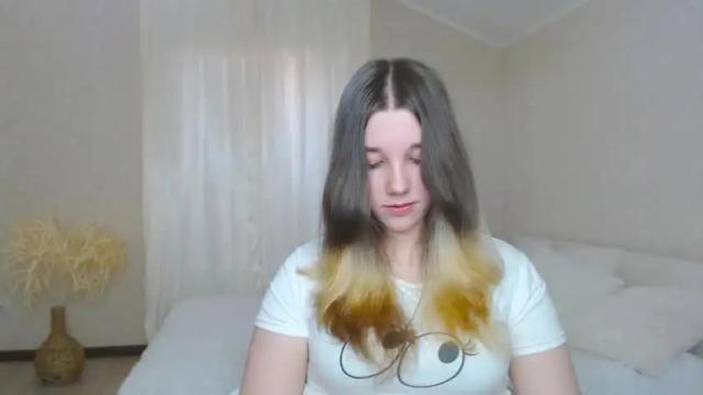 Thumbnail 3, kitty1_kitty's Stream at Chaturbate, 15 months ago