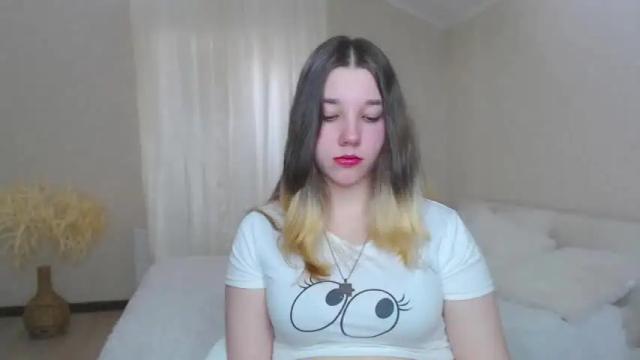 Image 11 of kitty1_kitty Stream on Chaturbate on 15 months ago