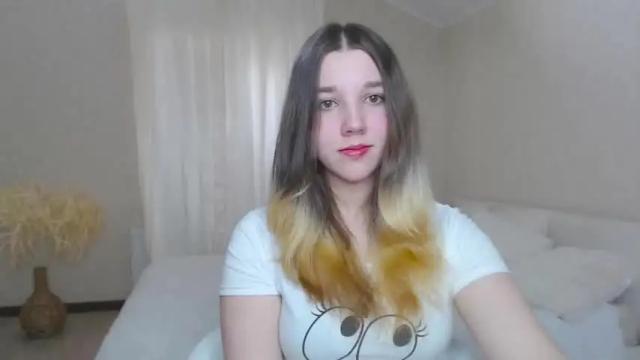 Image 8 of kitty1_kitty Stream on Chaturbate on 15 months ago