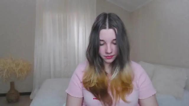 Image 4 of kitty1_kitty Stream on Chaturbate on 15 months ago