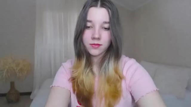 Image 7 of kitty1_kitty Stream on Chaturbate on 15 months ago