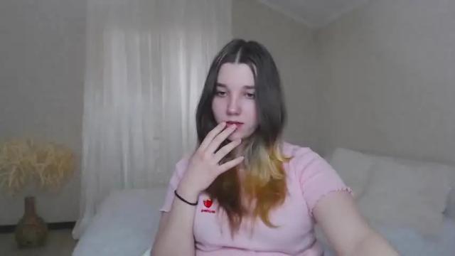 Image 8 of kitty1_kitty Stream on Chaturbate on 15 months ago