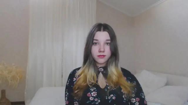 Image 12 of kitty1_kitty Stream on Chaturbate on 15 months ago