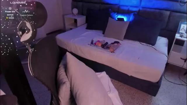 Image 3 of kitty__rouse Stream on Chaturbate on 2 months ago