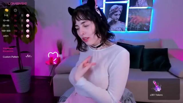 Image 12 of kitty_city7 Stream on Chaturbate on 16 months ago