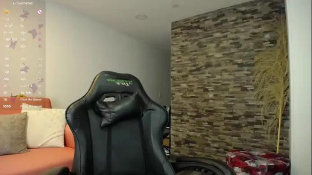 Thumbnail 1, kitty_curly's Stream at Chaturbate, 1 month ago