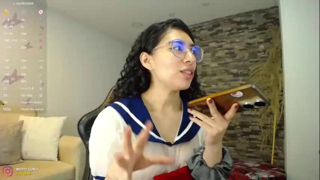 Thumbnail 3, kitty_curly's Stream at Chaturbate, 1 month ago