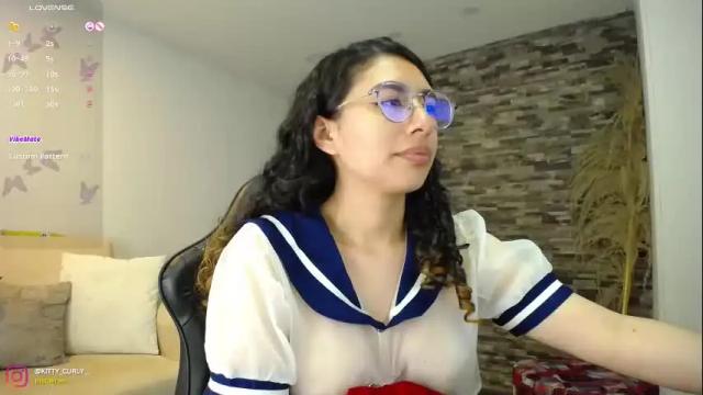 Thumbnail 1, kitty_curly's Stream at Chaturbate, 7 months ago