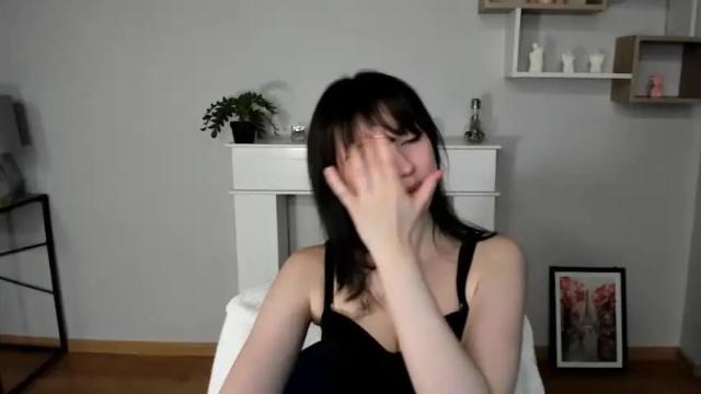Image 2 of kitty_denise Stream on Chaturbate on 17 months ago