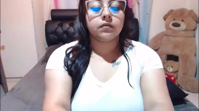 Image 3 of kitty_eyes Stream on Chaturbate on 4 months ago