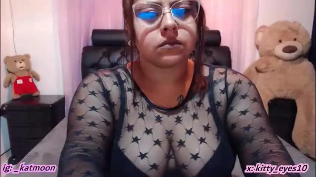 Image 6 of kitty_eyes Stream on Chaturbate on 20 hours ago