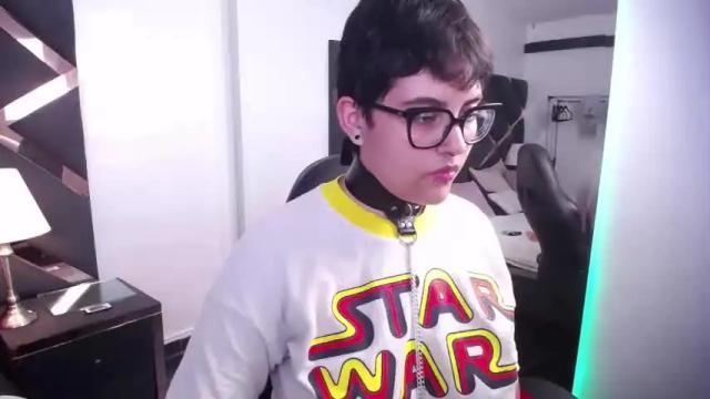 Image 12 of kitty_kinky1 Stream on Chaturbate on 19 months ago